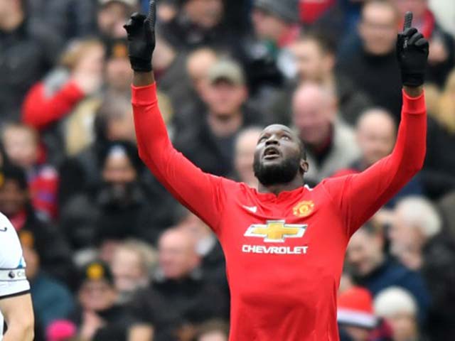 Lukaku ”người sắt”: Vượt bi kịch gia đình, cùng MU nhắm vinh quang