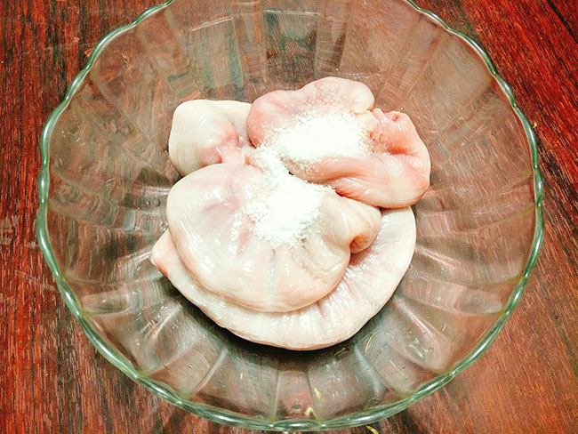 Đốn tim chàng với tràng lợn xào dứa chua chua giòn giòn cực hấp dẫn - 3