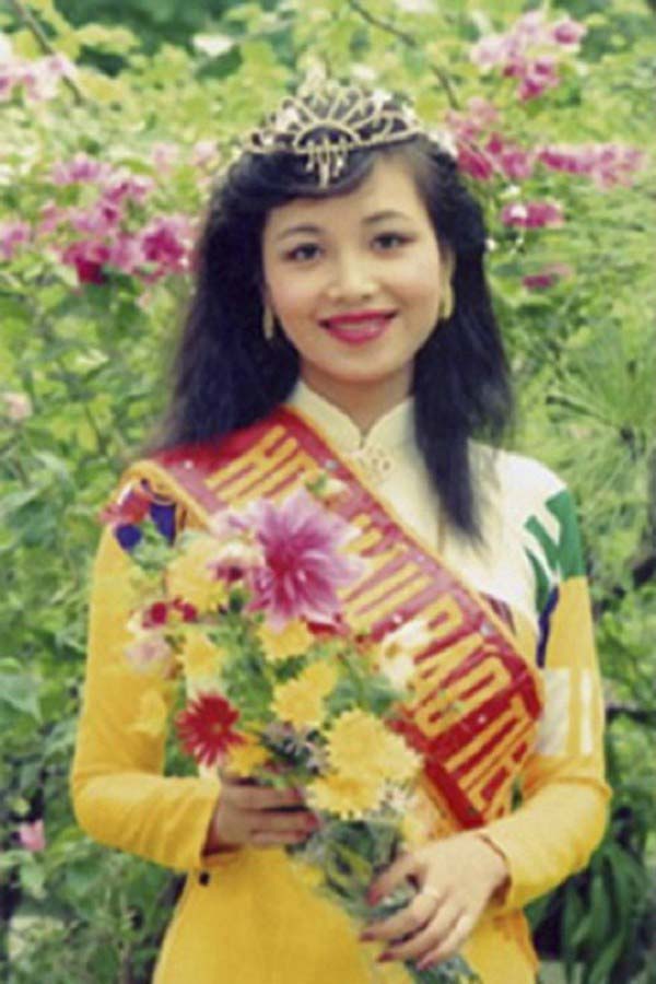 Hoa hậu Việt Nam biết 5 thứ tiếng được Lại Văn Sâm &#34;mai mối&#34; lấy chồng Tây - 1