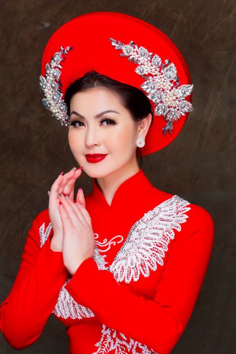 Diễn viên Yến Vy dự định tái xuất showbiz Việt sau 11 năm scandal - 1