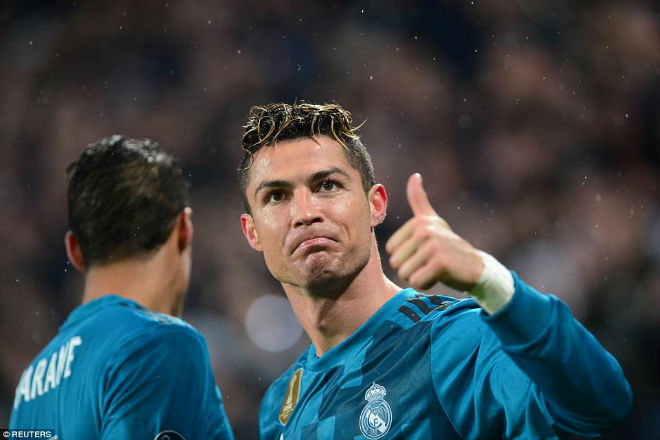 Ronaldo thăng hoa siêu phẩm, nhấn chìm Juventus & Buffon trong thảm kịch - 15