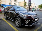 Tư vấn - Toyota Fortuner máy dầu 2017 chạy được 4000km giá 1,2 tỷ đồng