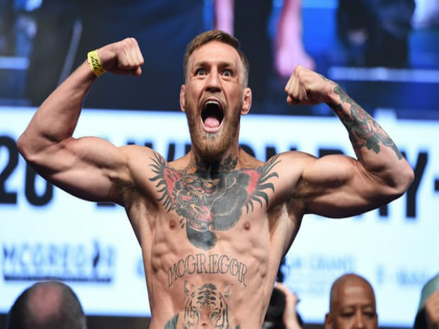 UFC đại loạn: McGregor kéo 20 “giang hồ” đập phá, có đổ máu đi viện