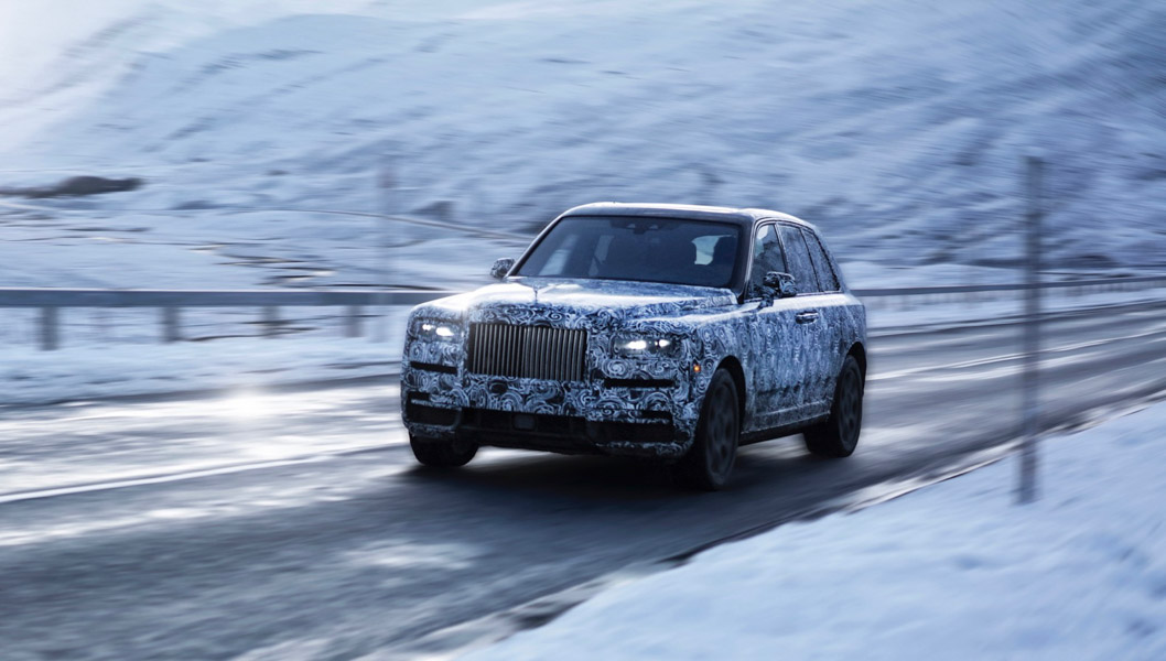 Rolls-Royce Cullinan bị thử thách khắc nghiệt trước ngày ra mắt - 1