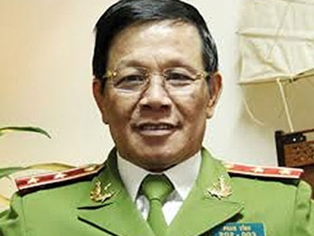 Tước danh hiệu Công an nhân dân nguyên Trung tướng Phan Văn Vĩnh