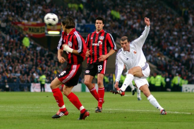 Ronaldo lập tuyệt phẩm, CĐV tán thưởng: Đẹp nhất cúp C1, phải vượt Zidane - 2