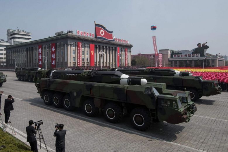 Trung Quốc bất ngờ giáng thêm đòn trừng phạt vào Triều Tiên - 1