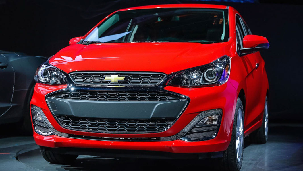 Đối thủ của Kia Morning: Chevrolet Spark 2019 ra mắt - 1