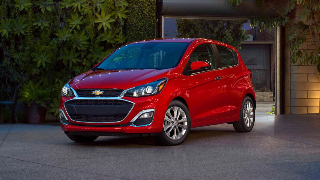 Đối thủ của Kia Morning: Chevrolet Spark 2019 ra mắt - 2