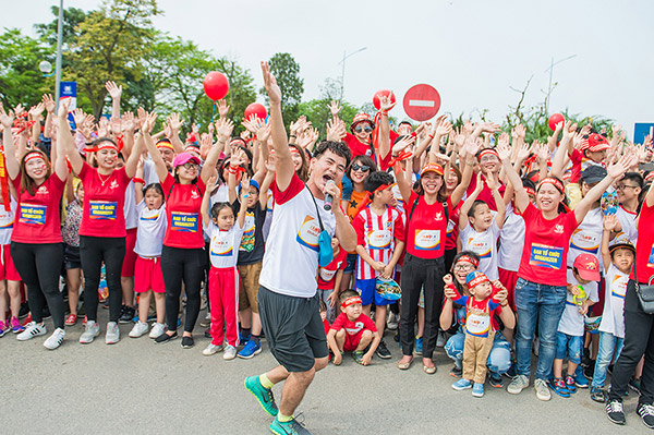 EUDURN 2018: NSƯT Xuân Bắc, Hà Đức Chinh, Bùi Tiến Dụng truyền cảm hứng tích cực - 1