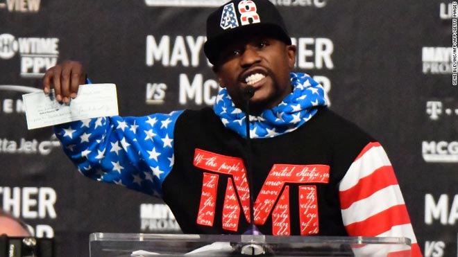 Sốc: &#34;Độc cô cầu bại&#34; Mayweather và cận vệ bị bắn trong đêm - 1