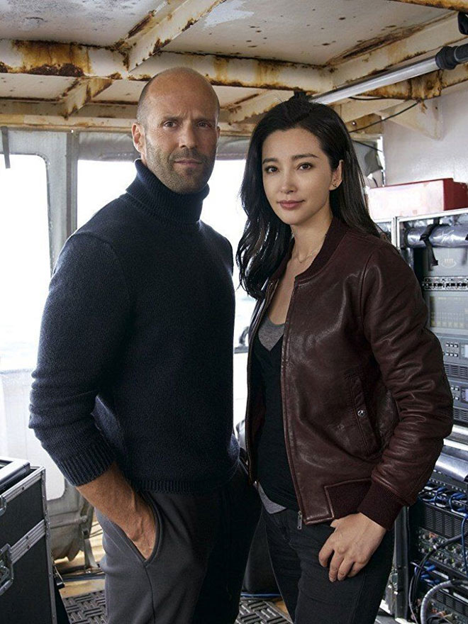 Lý Băng Băng cùng Jason Statham đối mặt cá mập bạo chúa - 3