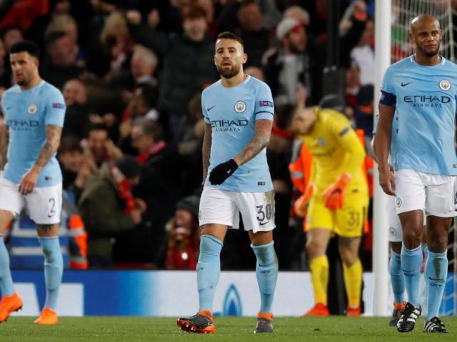 Man City thua 3 trận liên tiếp: Siêu tưởng, MU cướp ngôi Ngoại hạng Anh