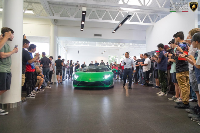 Lamborghini Aventador SV ra mắt bản kỷ niệm Miura SV 4846 - 4