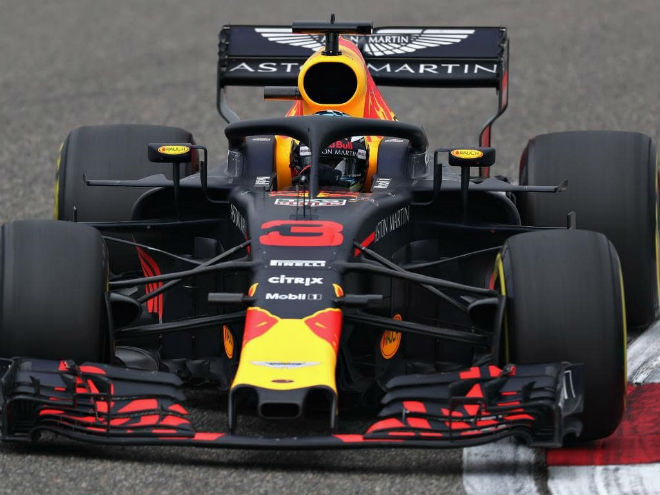 Đua xe F1, Chinese GP: Vettel giành pole sau 14 năm cho Ferrari - 2