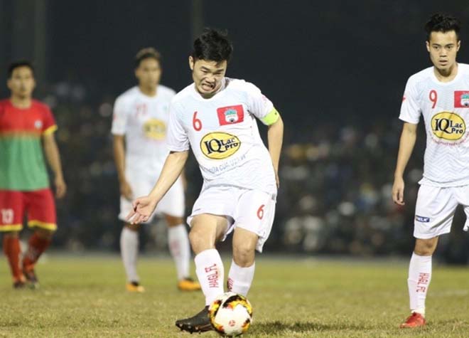 SAO U23 &#34;dậy sóng&#34; V-League: Xuân Trường, Văn Đức sáng chói, Quang Hải chờ thời - 2