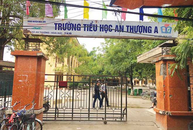 Thầy giáo bị tố dâm ô hàng loạt học sinh: Phụ huynh &#34;gục ngã&#34; vì quá sốc - 1