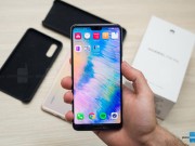 Thời trang Hi-tech - Mở hộp bộ đôi Huawei P20 và P20 Pro