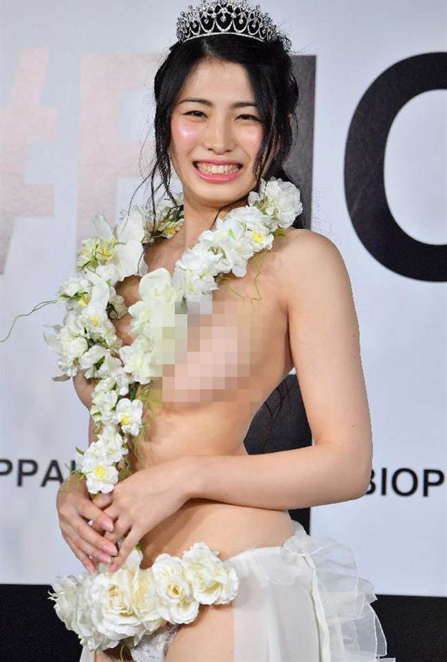Năm 2016, người đẹp 9X - Nakaoka Ryoko đã đăng quang một cách thuyết phục cuộc thi Bioppai - cuộc thi tìm kiếm vòng 1 đẹp nhất xứ phù tang.
