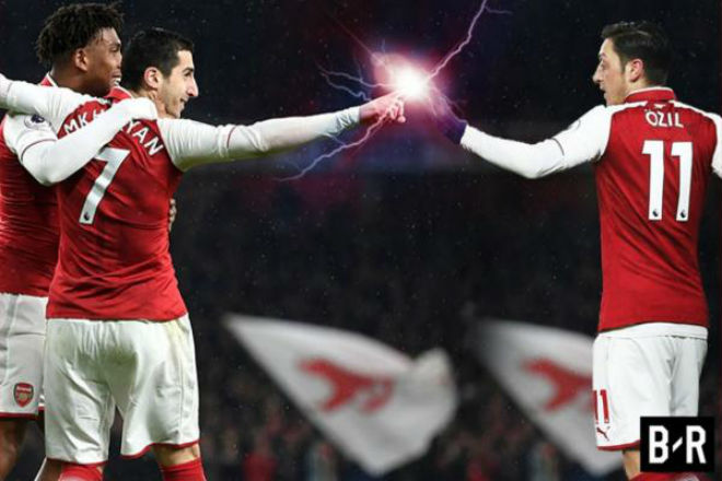 Wenger mưu cao: Ozil & Mkhitaryan “sập bẫy”, Arsenal dễ vô địch châu Âu - 2