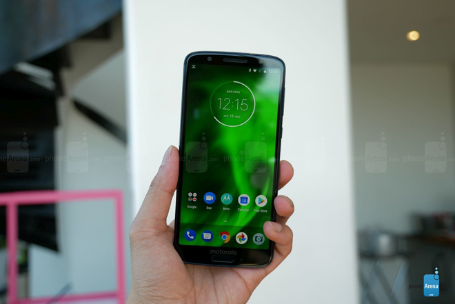 Trên tay Moto G6 và G6 Play, giá từ 4,5 triệu đồng - 3