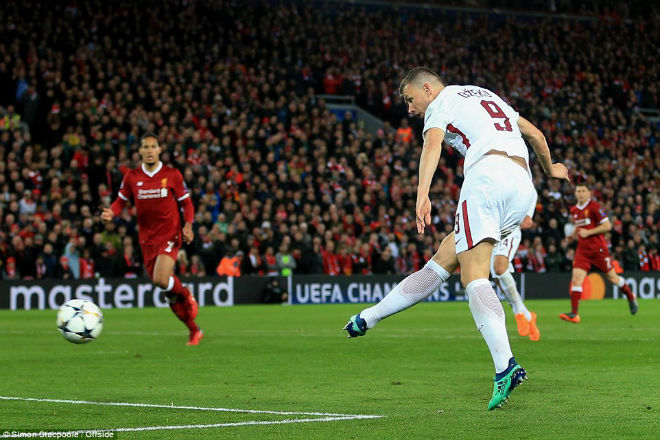 Chảo lửa Anfield bùng cháy: Salah tung hoành, tráng sỹ Roma bất khuất - 13