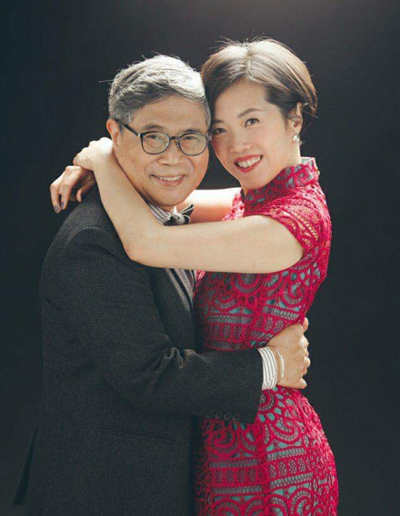Sao Hong Kong 77 tuổi lấy vợ kém 31 tuổi nhờ Facebook - 1