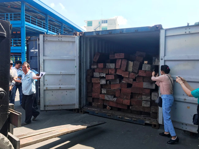 Bí mật “khủng” trong thùng hàng container tại cảng ở Sài Gòn - 1