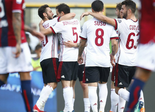 Bologna - AC Milan: Ôm hận vì trọng tài bẻ còi, nhận bàn thua đau đớn - 1