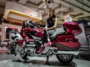 Thế giới xe - Ngắm chuyên cơ mặt đất 2018 Honda Gold Wing giá 1,7 tỷ đồng