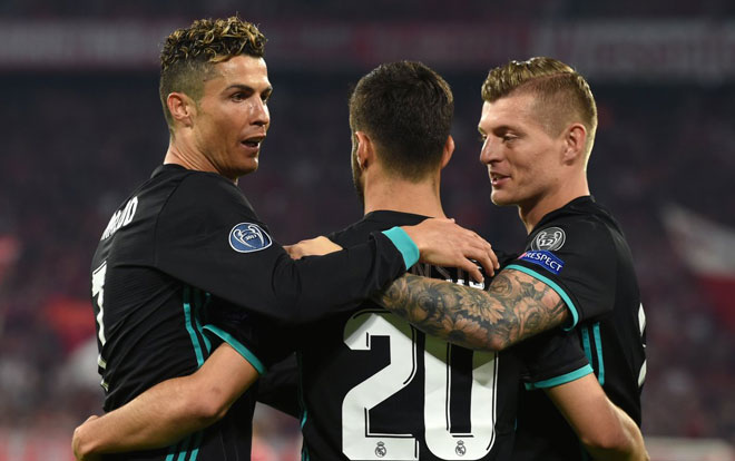 Lượt về bán kết cúp C1: Ronaldo săn “Hùm xám”, Liverpool sợ giống Barca - 1