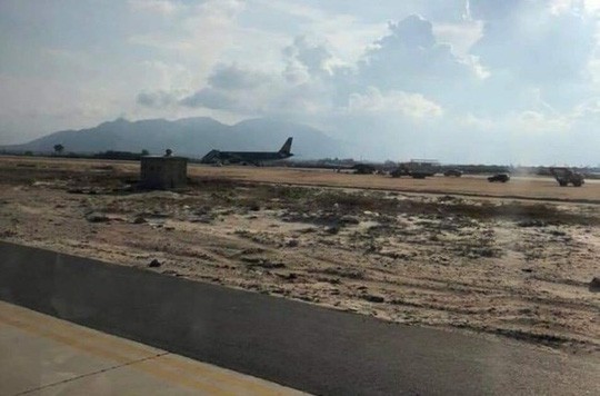 Vì sao máy bay chở 203 khách hạ cánh nhầm đường băng ở sân bay Cam Ranh? - 1