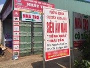 Tin tức trong ngày - Nữ hiệu trưởng tử vong: Đình chỉ phòng khám tư truyền dịch sai quy định