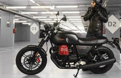 2018 Moto Guzzi V7 III Carbon Dark: Hồi sinh một huyền thoại - 4