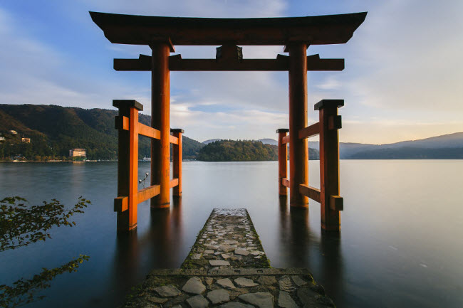 Đền Hakone ở tỉnh Kanagawa.