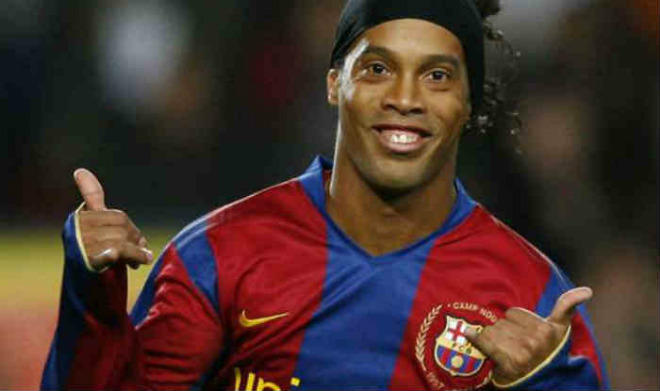 VĐV &#34;lạ, dị&#34; nhất hành tinh: Ronaldinho siêu vẩu cũng chào thua - 1