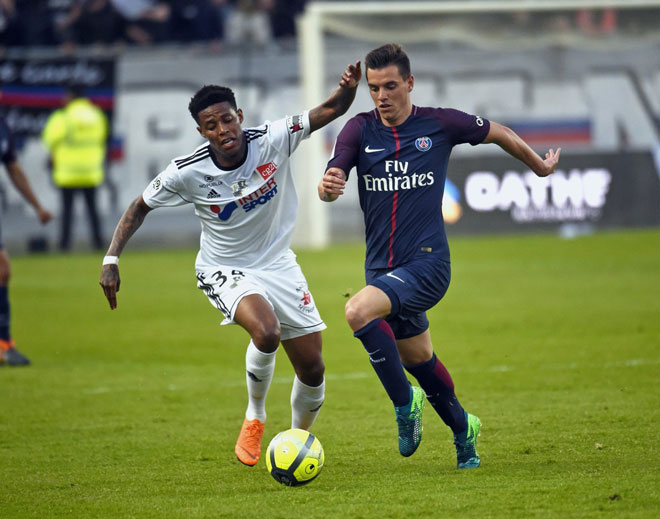 Amiens - PSG: Bỏ lỡ không tưởng, rượt đuổi hấp dẫn - 1