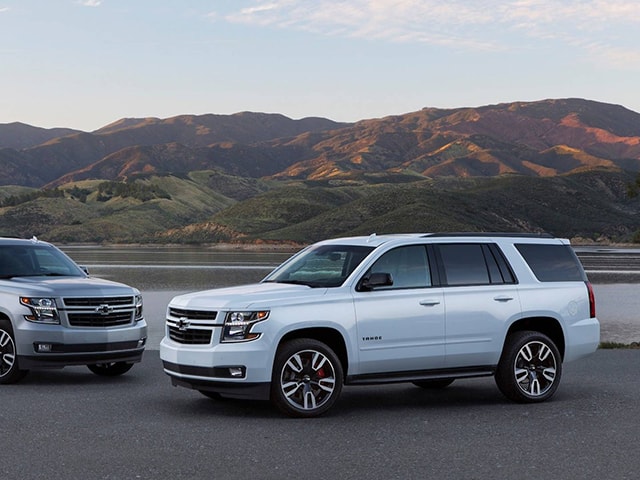 Chevrolet Suburban RST: Chiếc SUV ''khủng long'' siêu mạnh