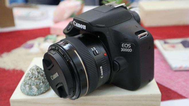 Canon trình làng máy ảnh mirrorless EOS M50 và bộ đôi DSLR giá rẻ - 3