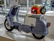 Thế giới xe - Xe ga Harley Davidson đẹp thế này, Vespa cũng phải “nghiêng mình”