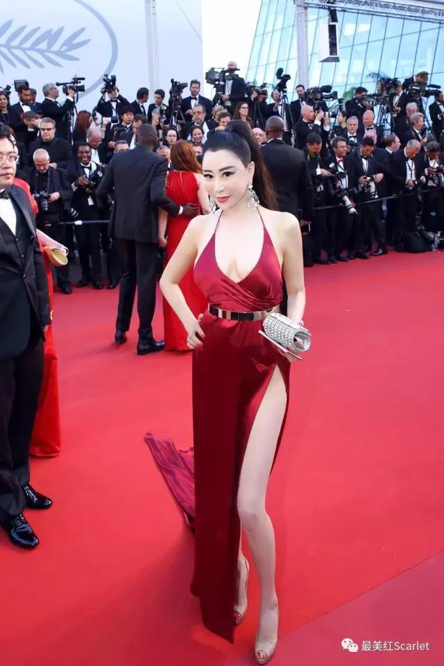 Mỹ nhân Hoa ngữ giả vờ ngã để thu hút ống kính trên thảm đỏ Cannes - 4