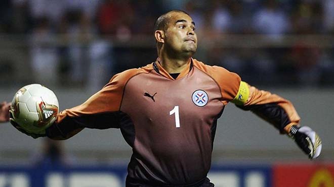 Siêu &#34;dị nhân&#34; World Cup: Chilavert - Thiên tài sút phạt trong hình hài thủ môn - 3