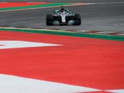 Thể thao - Video đua xe F1, Spanish GP: Nắm vững lợi thế, &quot;Hoàng đế&quot; giữ ngôi