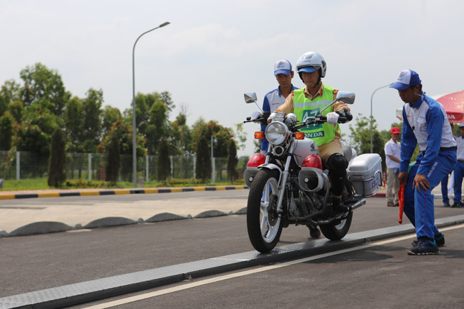 Honda Việt Nam tổ chức Hội thi  &#34;Hướng dẫn viên Lái xe an toàn xuất sắc năm 2018&#34; - 1