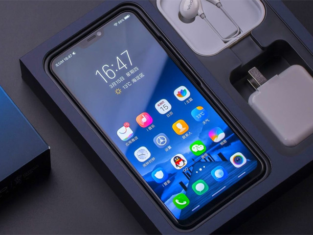 Xiaomi Mi 7 có “tai thỏ”, camera sau kép dọc hệt iPhone X, nhưng ”khỏe” hơn nhiều