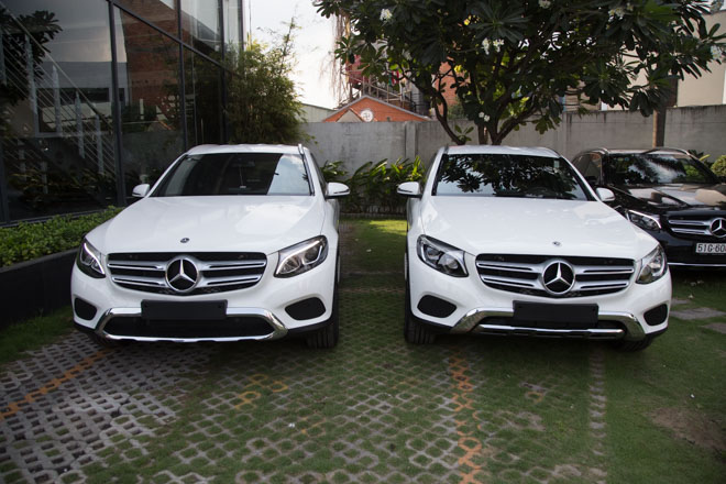 Mercedes-Benz Việt Nam điều chỉnh giá bán 5 mẫu xe ăn khách - 1
