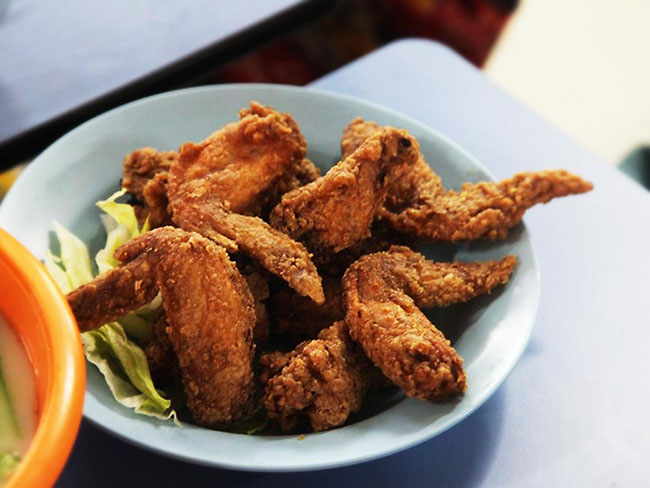 Các tín đồ gà rán không thể bỏ qua danh sách thần thánh này - 9