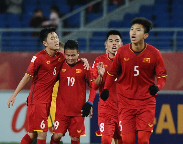 Bảng xếp hạng FIFA tháng 5: Việt Nam tiến sát top 100, hơn Thái Lan 20 bậc - 1