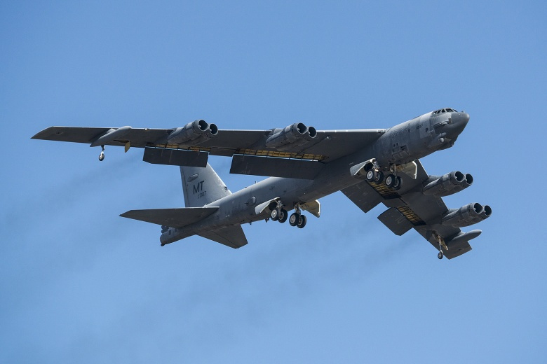 Bình Nhưỡng dọa hủy gặp Trump, Mỹ điều B-52 khỏi bán đảo Triều Tiên - 1