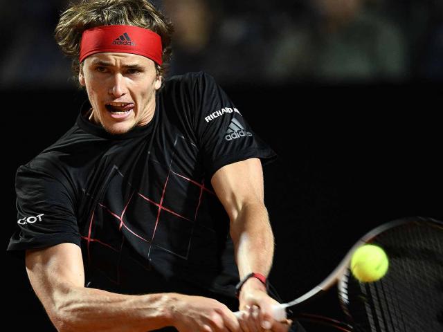 Clip hot Rome Masters: Zverev ”bẻ lái” cao tay, Nadal choáng váng